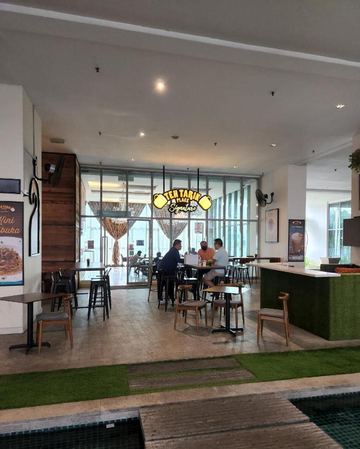 Suites & Residences @ Regalia By Plc Kuala Lumpur Zewnętrze zdjęcie